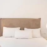 Crossrhodes شقة *