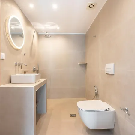 Crossrhodes Lejlighed