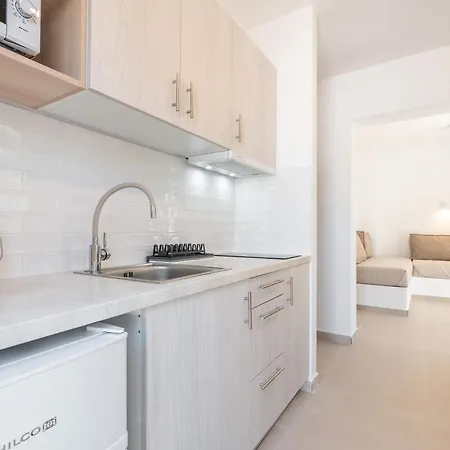 Crossrhodes Lejlighed *