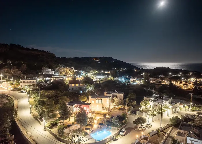 Crossrhodes Pefki (Rhodes)